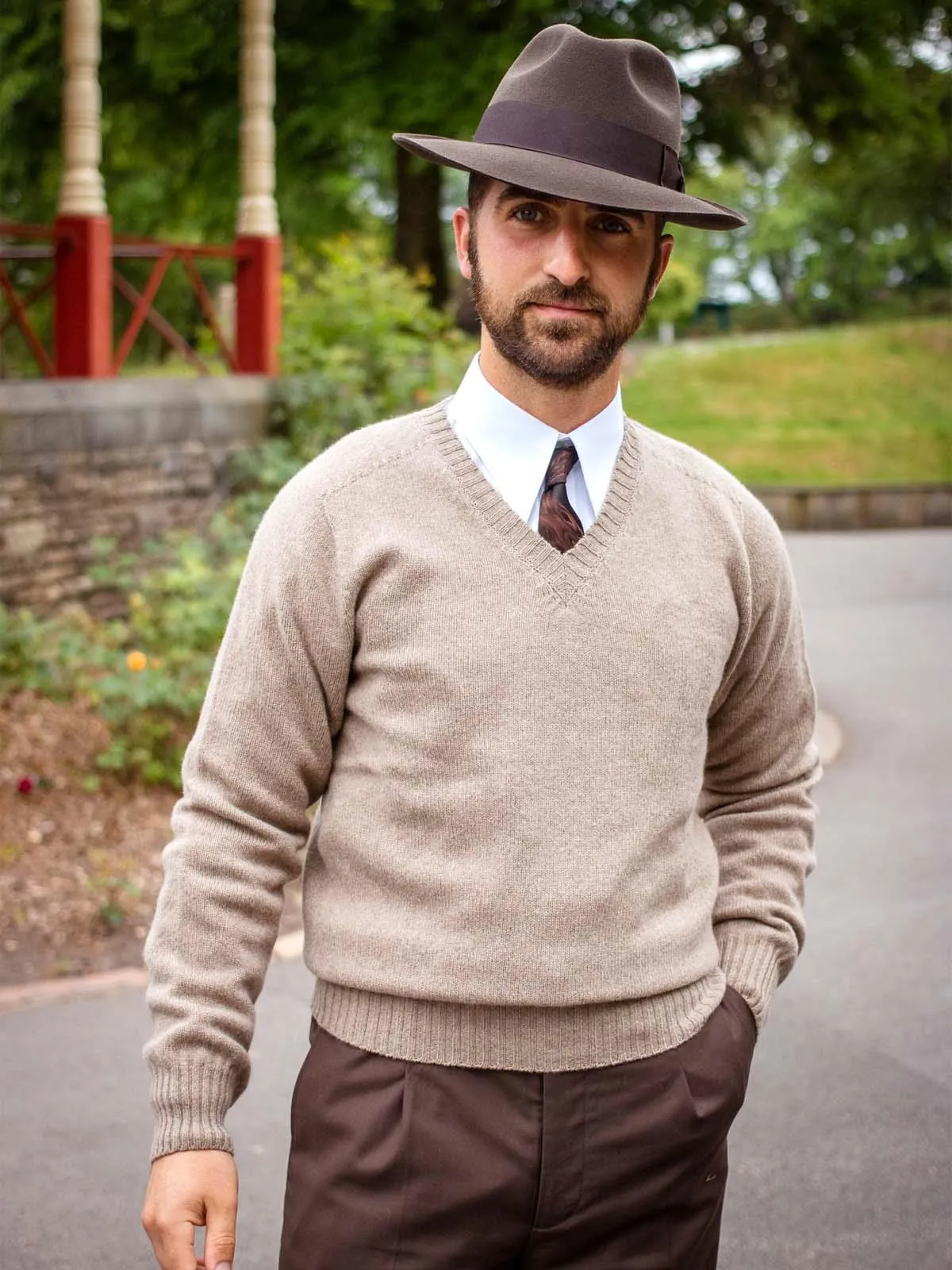 1940s Vintage Scottish Lambswool V-Neck Jumper in Clay Beige