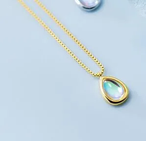 Fashion Sweet Beautiful Waterdrop Opal Pendant Necklace - 925 Sterling Silver