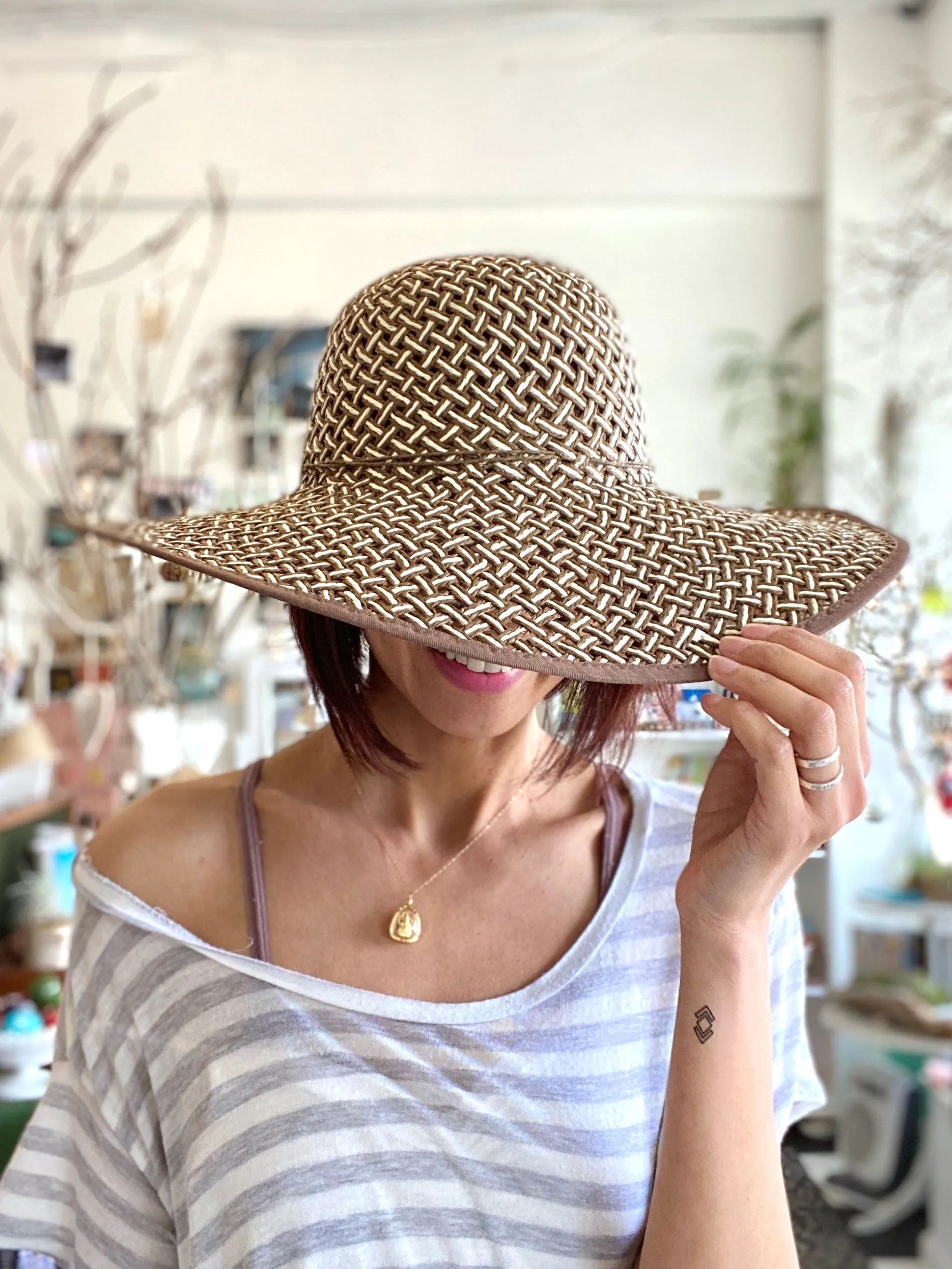 Fun Fashion Double Twisted Toyo Paper Wide Brim Sun Hat