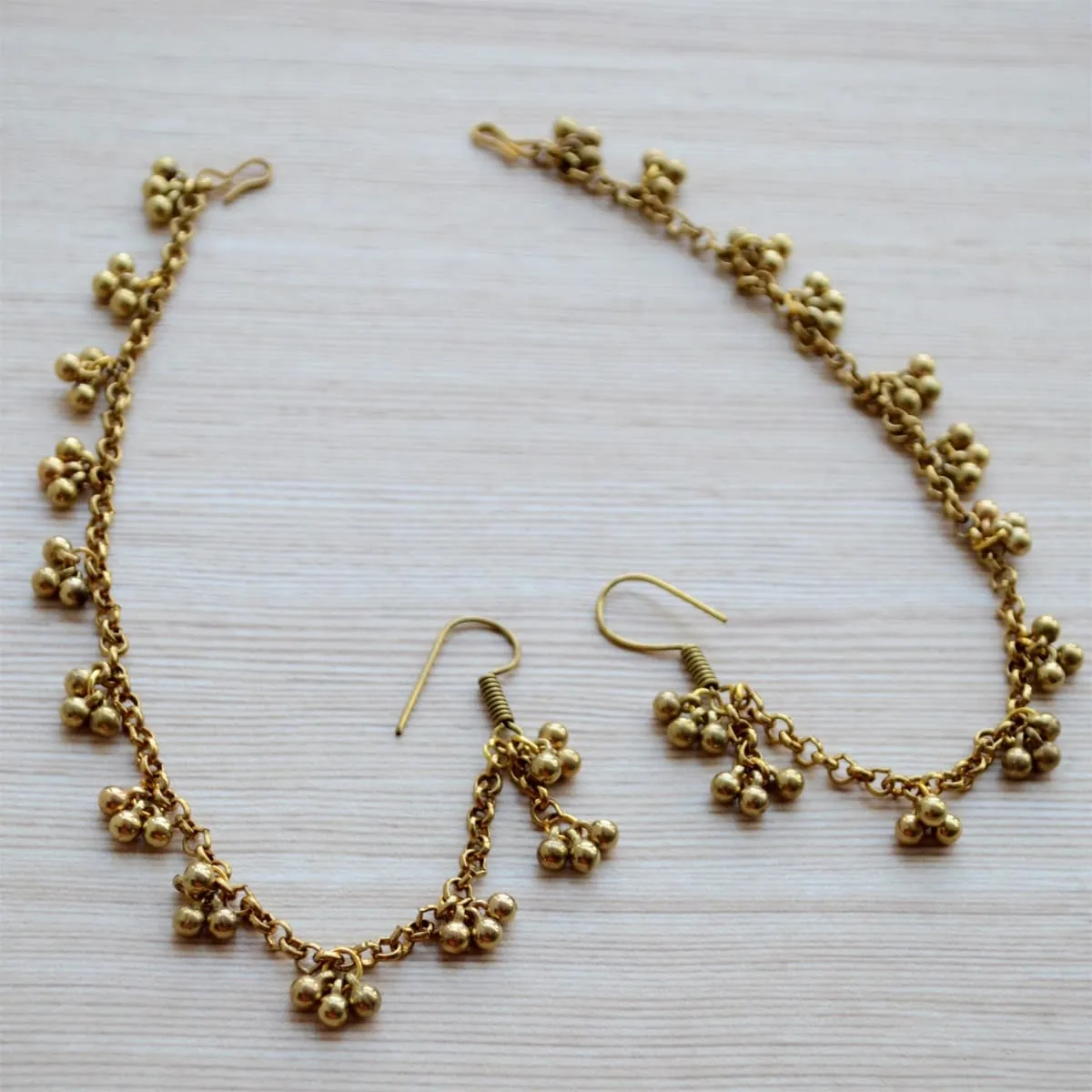 Gold Earring with Hair Chain, Simple Indian Jewelry, Traditional Rajasthani Ghungroo Jhumka