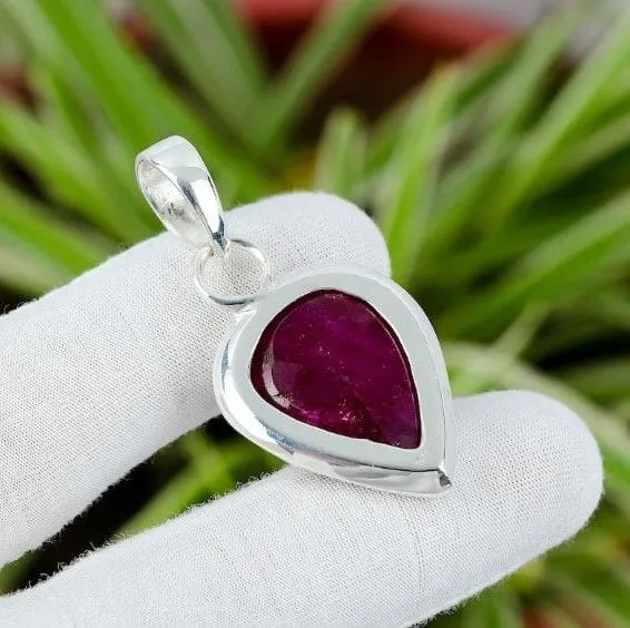 Indian Red Ruby Gemstone 925 Sterling Silver Handmade Pendant