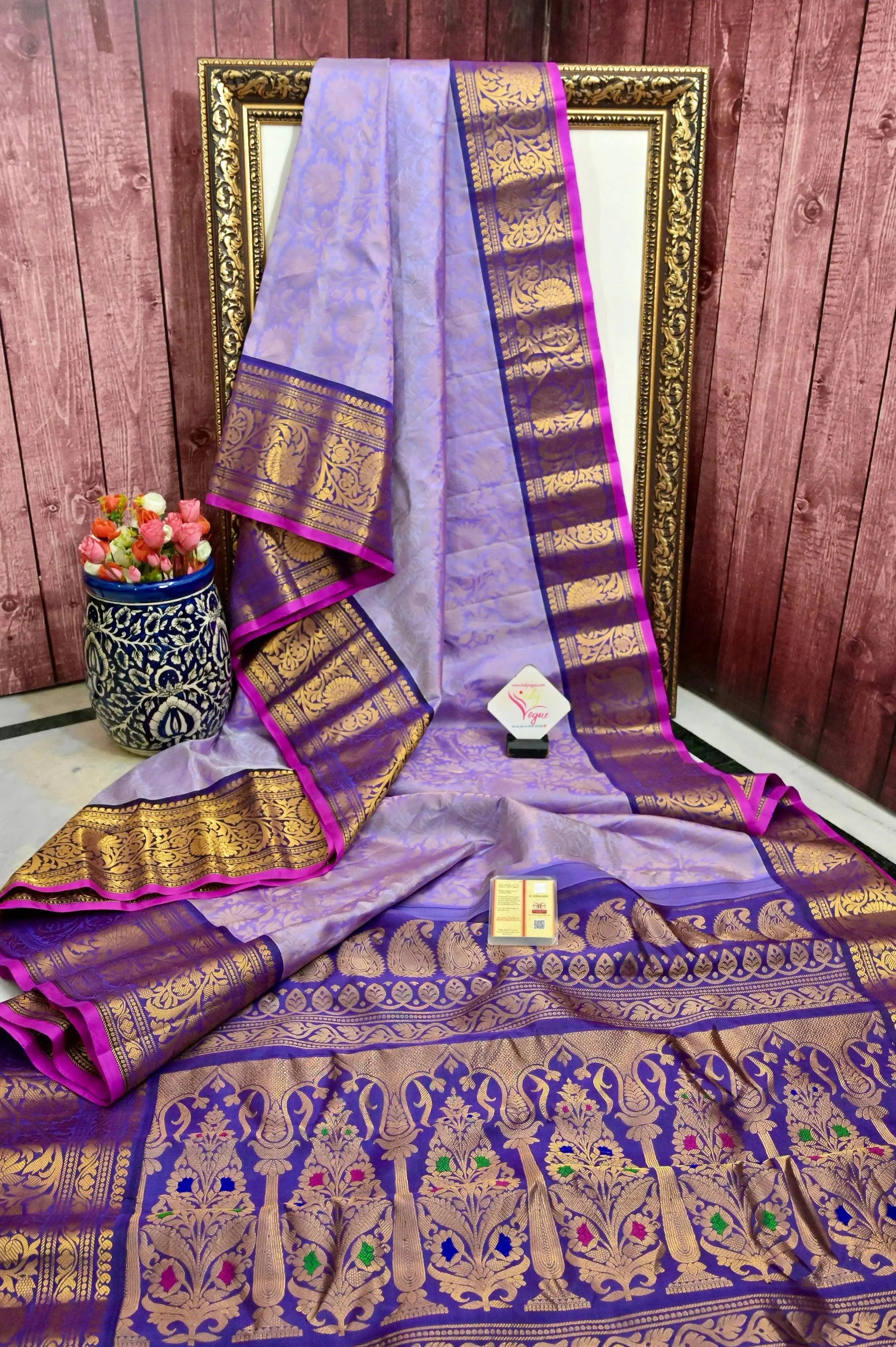 Lavender Color Pure Brocade Gadwal Silk with Kanchi Border