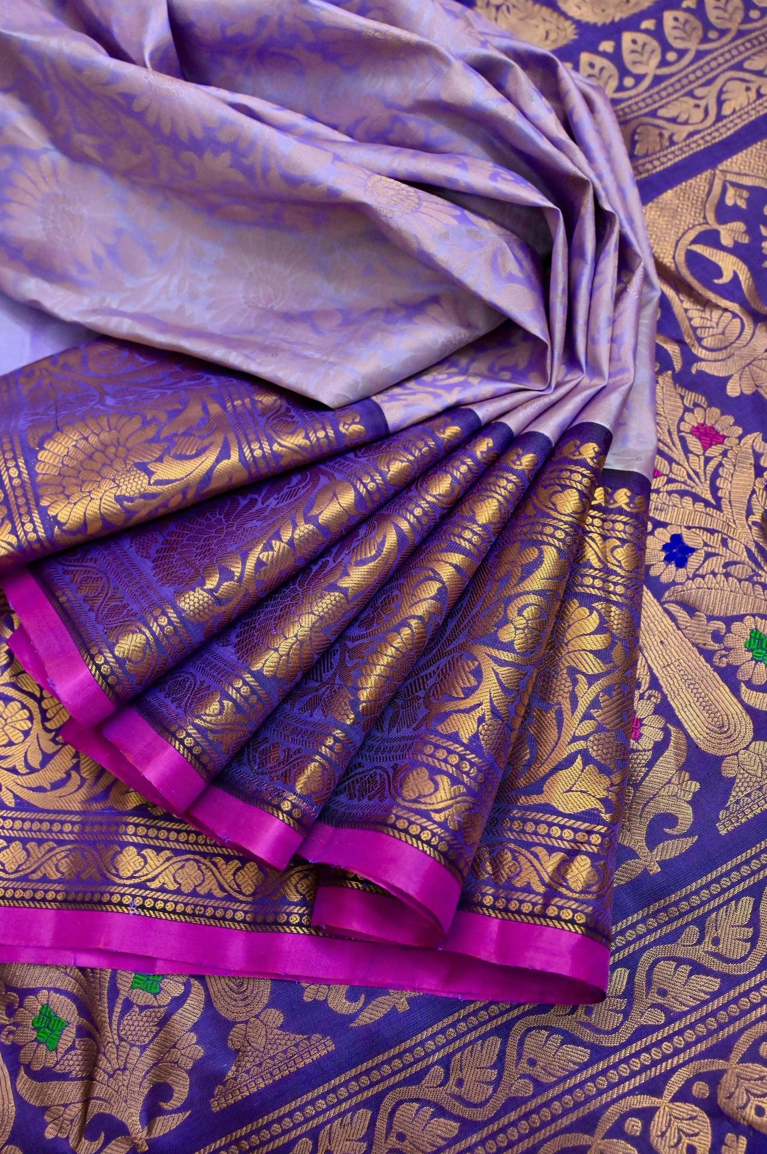 Lavender Color Pure Brocade Gadwal Silk with Kanchi Border