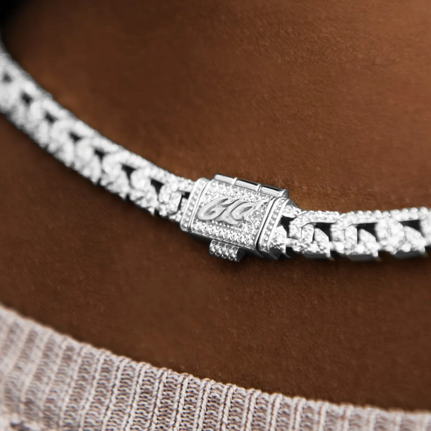 Micro Iced G-Link Necklace in White Gold