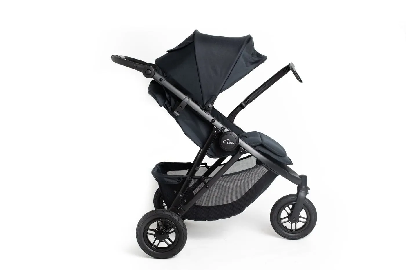 Roma Atlas 3 Wheel Pram - Jet Black