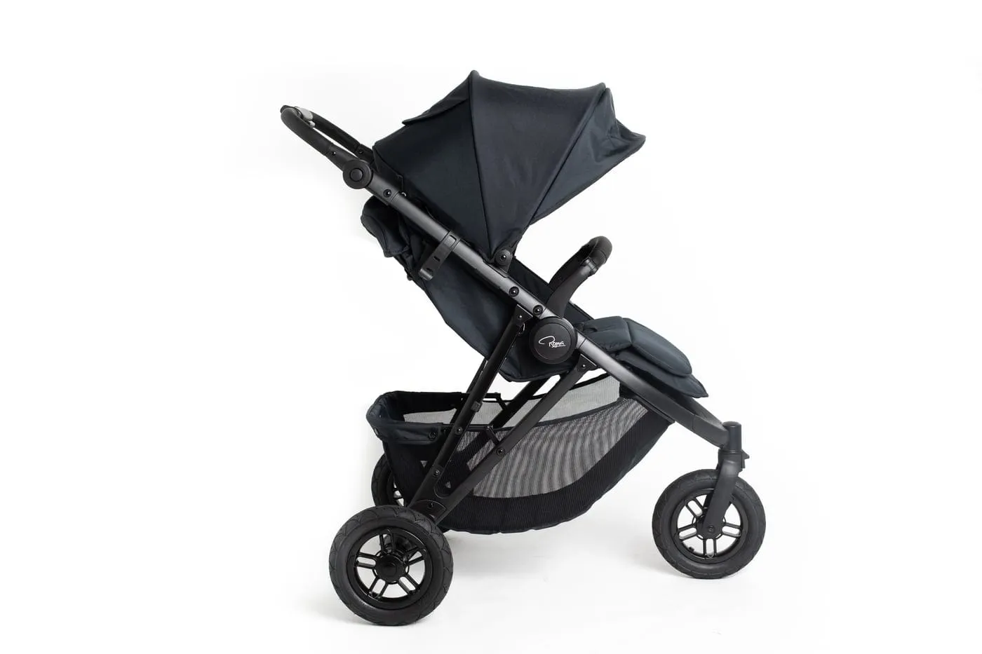 Roma Atlas 3 Wheel Pram - Jet Black