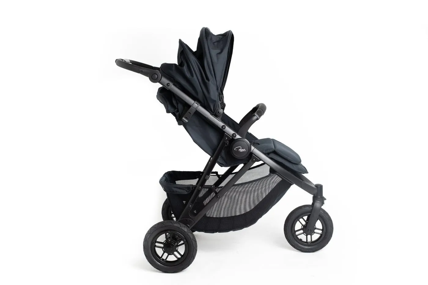 Roma Atlas 3 Wheel Pram - Jet Black