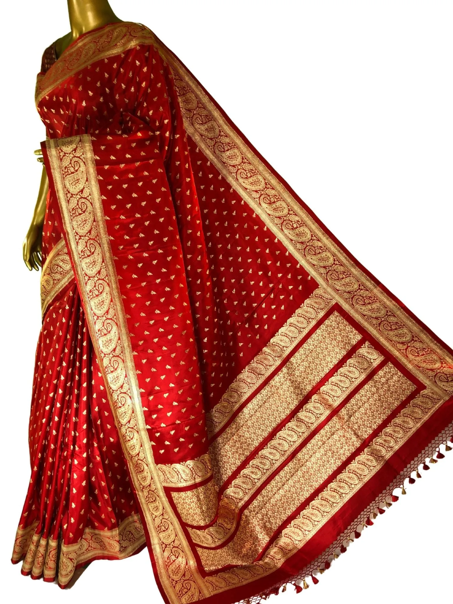 Royal Red Color Color Handloom Mashru Banarasi Silk Saree