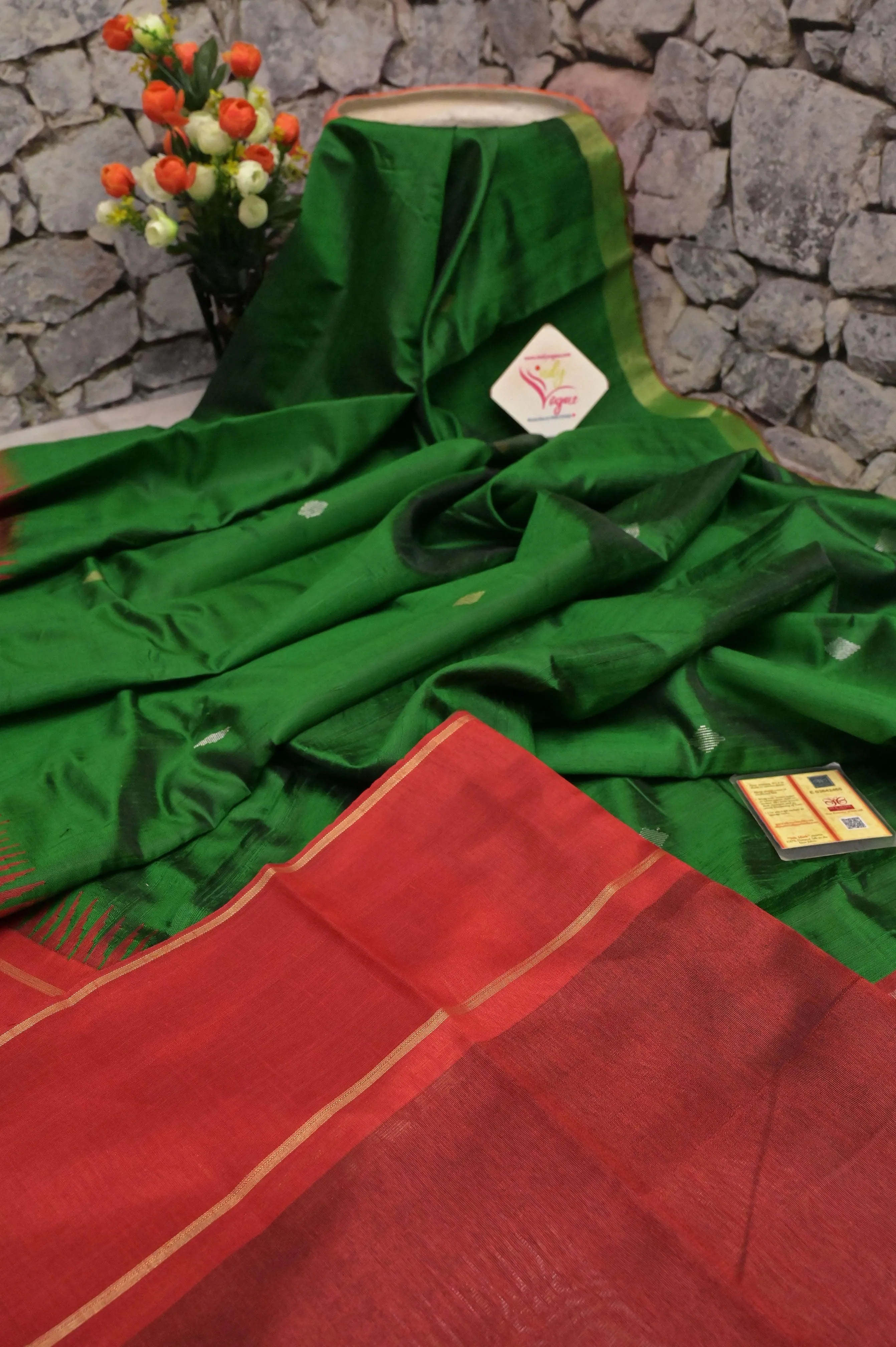 Shamrock Green Color Pure Raw Silk Saree with Butta Work