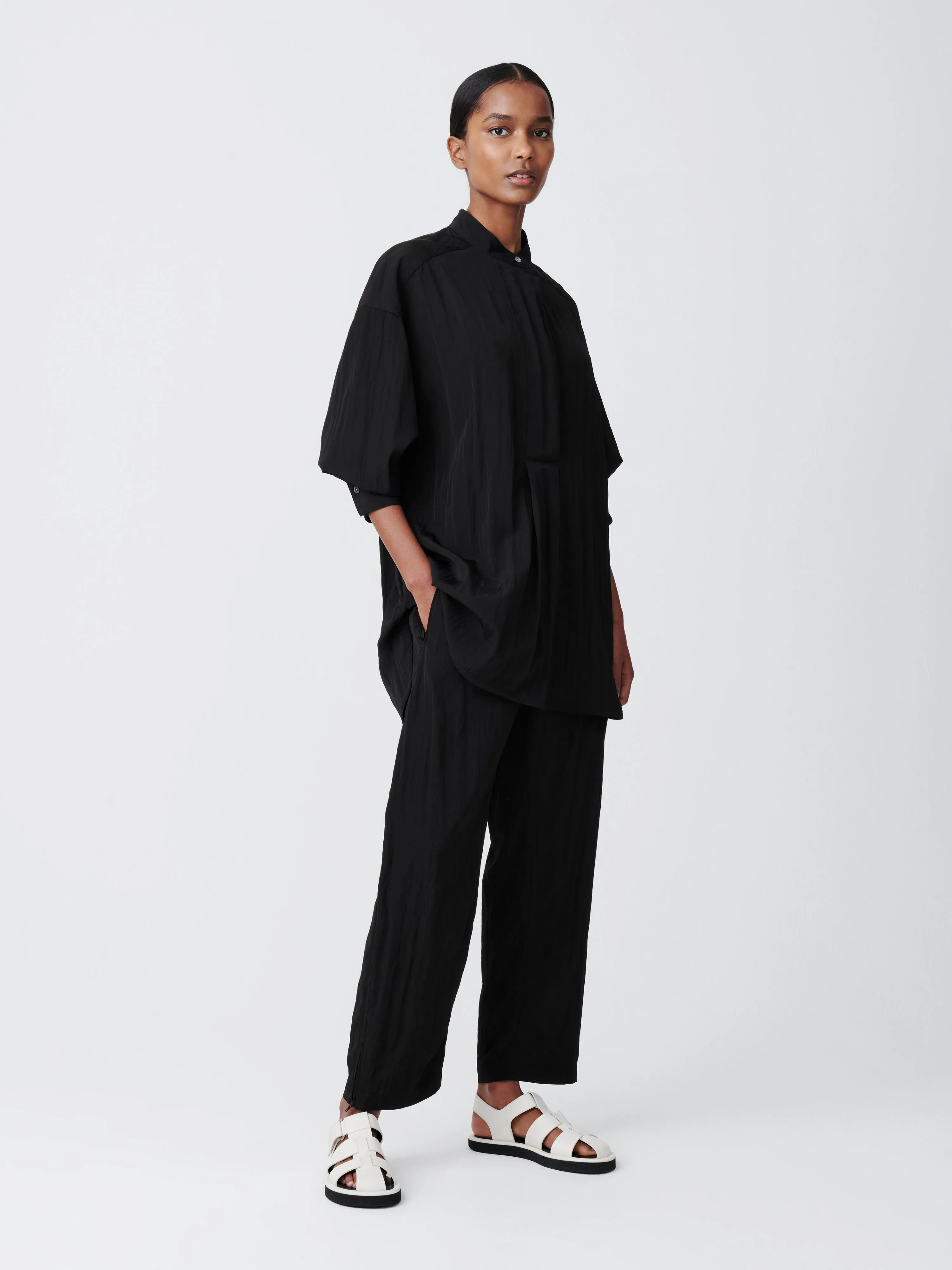 Toba Fluid Pant in Black